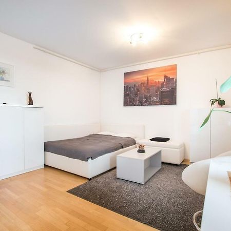 Cozy & Modern Studio With Balcony Zagreb Ngoại thất bức ảnh