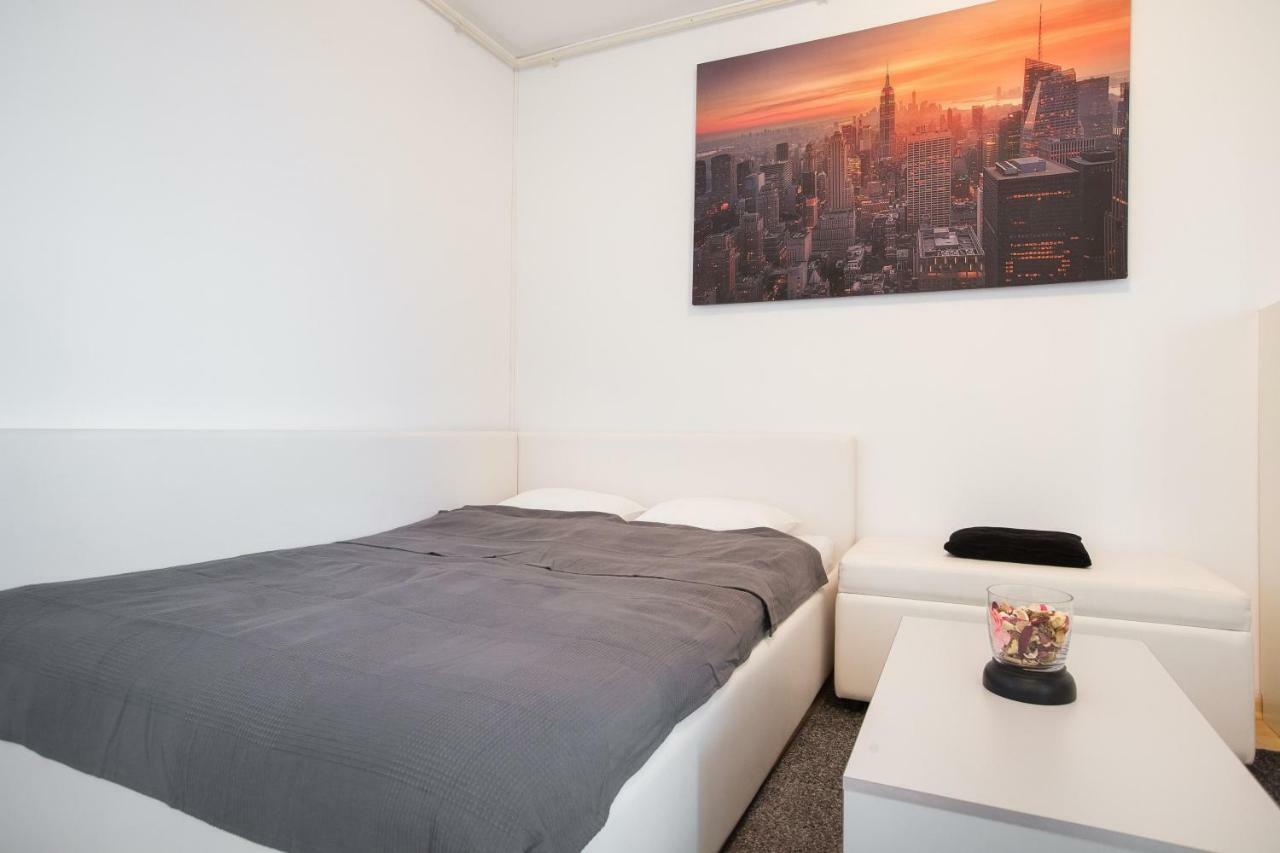 Cozy & Modern Studio With Balcony Zagreb Ngoại thất bức ảnh