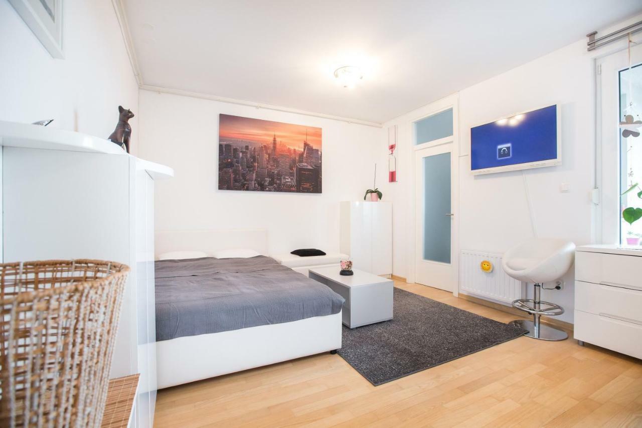 Cozy & Modern Studio With Balcony Zagreb Ngoại thất bức ảnh